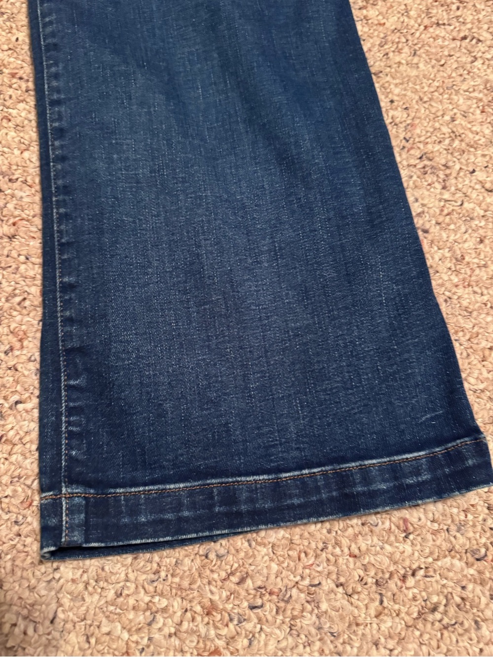 Madewell Women’s Wide-Leg Dark Indigo Jeans - Picture 3 of 7